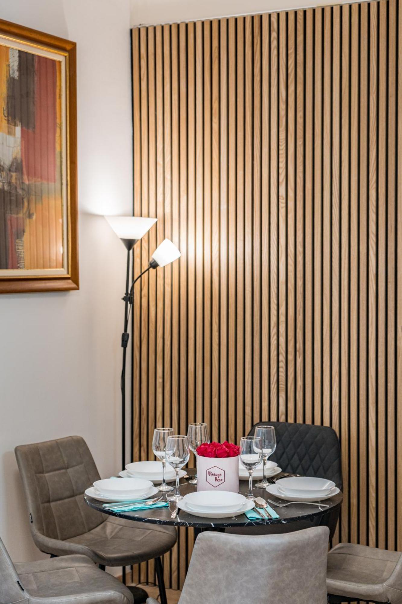 Apartament Kertesz Kingship *