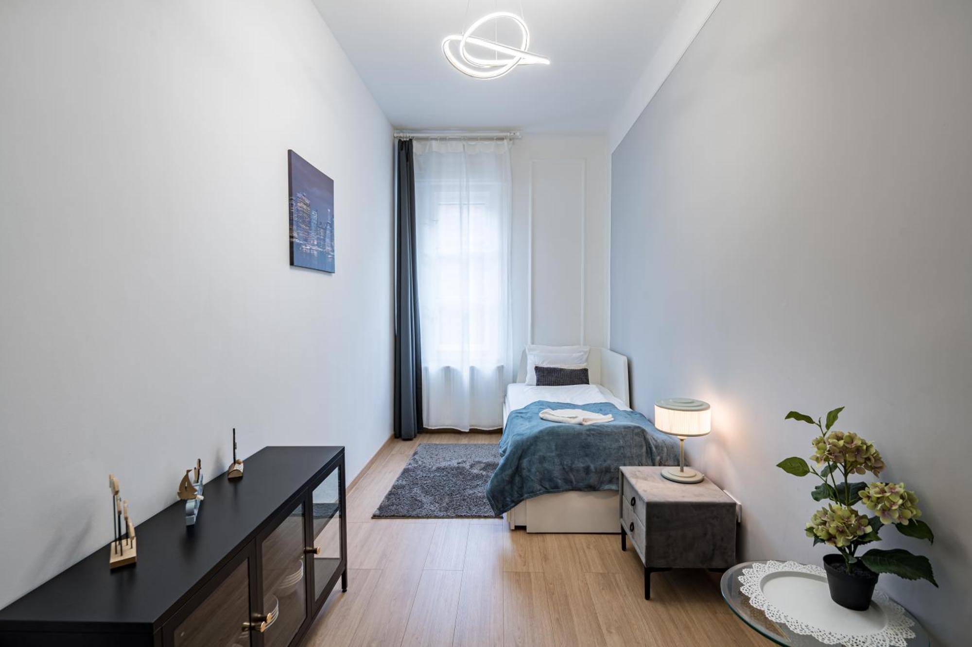 Apartament Kertesz Kingship *